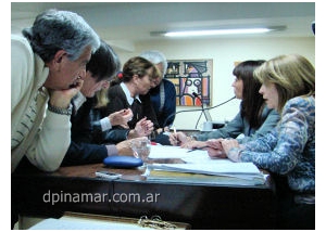 concejales discuten