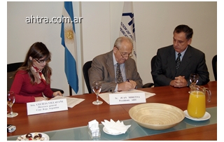 firma ath cruz roja