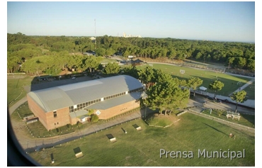 polideportivo municipal de Pinamar