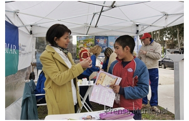carpa del ministerio de salud en pinamar