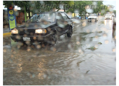 tormenta lluvia alerta