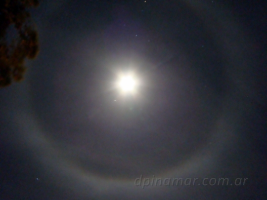 halo lunar, lluvia y tormentas