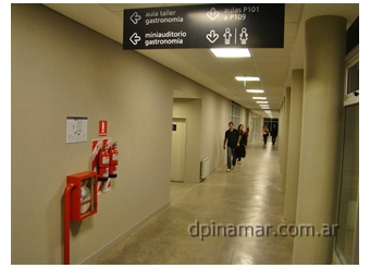 uade interior