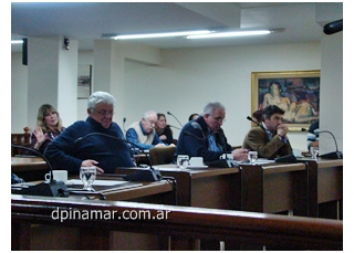 concejales en la sesion del hcd